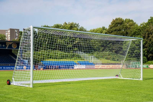 SAFETY Fußballtor vollverschweißt, kippsicher